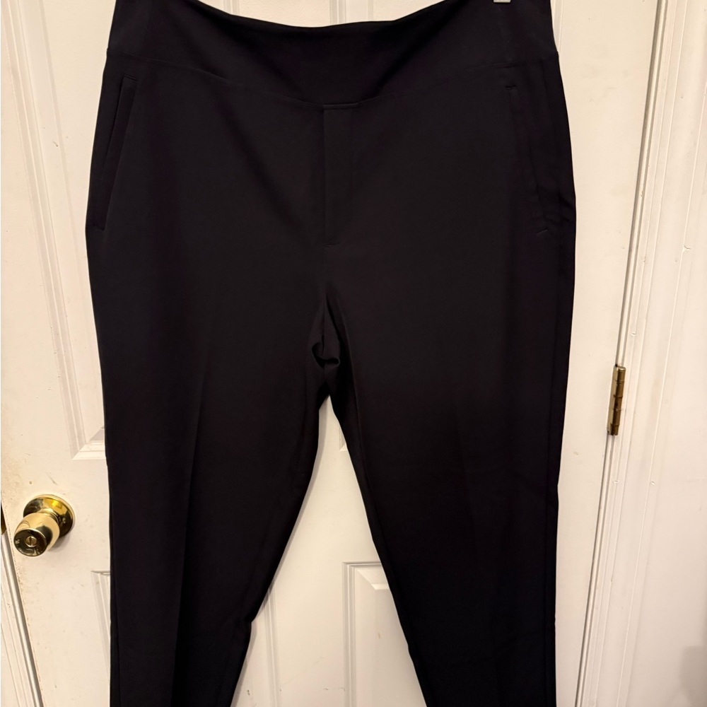 Athleta Black Ponte Ankle Trousers